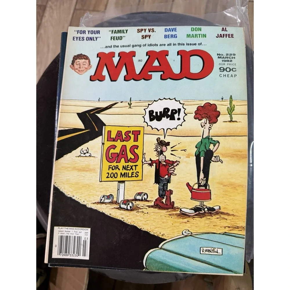 Vintage 1982 MAD Magazine Issues‎ 228-235, Lot of 8 comic books